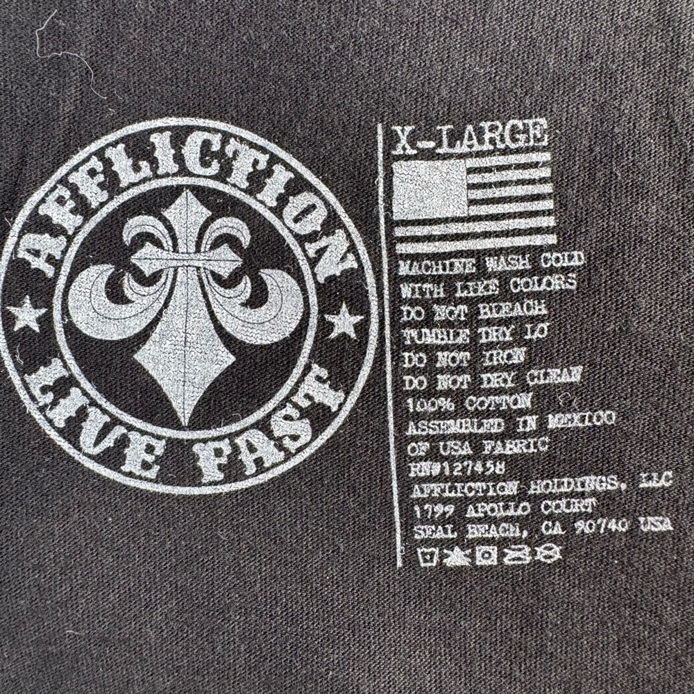 Affliction Women’s Graphic Baby Tee -Size: XL -NWOT - Picture 11 of 11